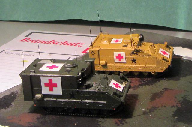 M987 Medical Tank und M2 AO AMEV USA 2000