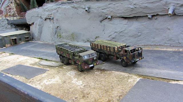Faun L 908-54 VA 10t glw Pionierfahrzeug mit Segmente von einer Schnellbrücke