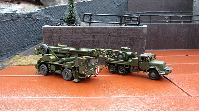 Magirus Deutz Jupiter und Liebherr Mobilkran FKL