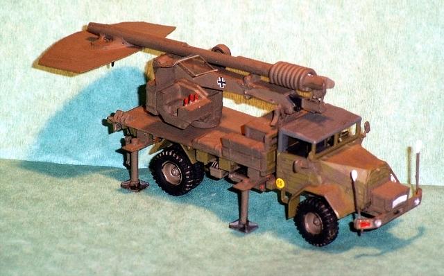 MAN 630 L2A 6t Prototyp mit Antennenträger des Tieffliegermelderadars Bundeswehr von 1962