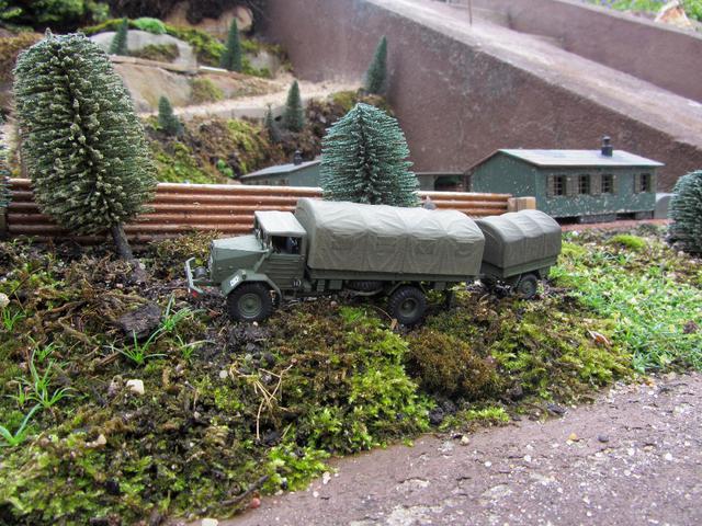 Bundeswehrfahrzeuge Ende 1960