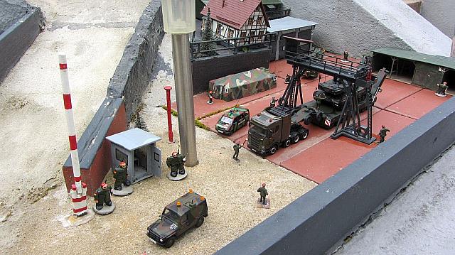 Scania SLT 650 SA 8x6 4HA mit Aufleger 80t beladen mit KPz Leopard 2 A7 Bundeswehr 2020