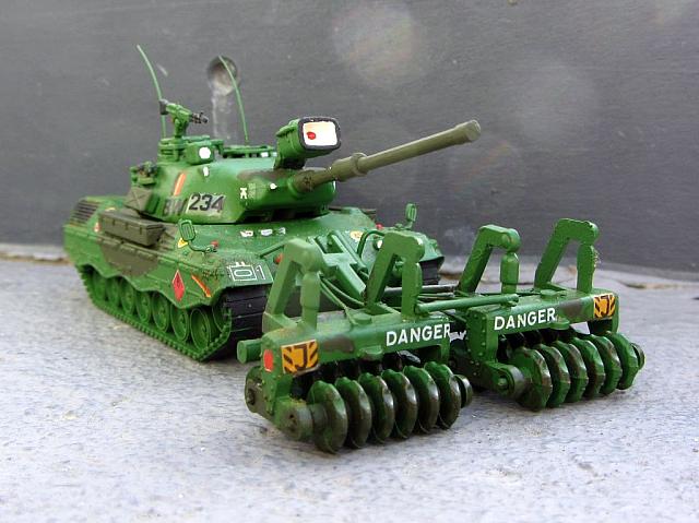 Kpz Leopard1 A2 schwerer Minenräumer Belgien 1977