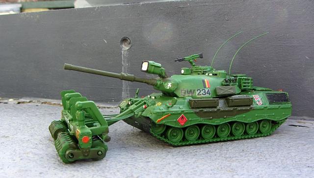 Kpz Leopard1 A2 schwerer Minenräumer Belgien 1977