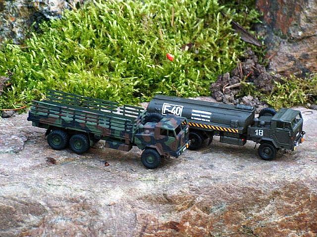 2x LKW 10t glw (6x6) Faun L 908/54 VA Bundeswehr von 1960 und LKW 10t glw (6x6) Faun L 908/54 VA Prototyp Tankwagen Bundeswehr 1971