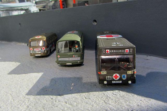 3x Großraum-Kraftkrankenwagen der Bundeswehr ab 1958 - ca. 1990