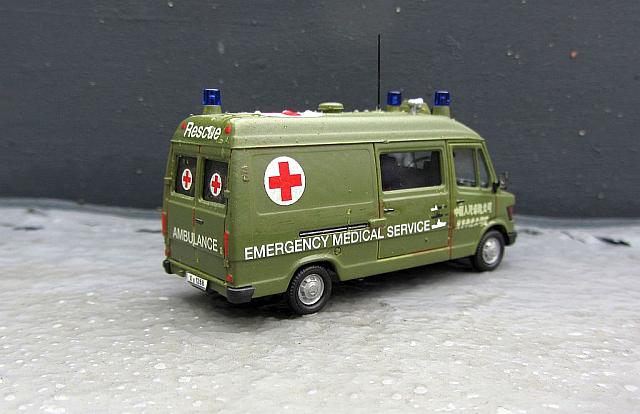 MB 311 D: Sanitätsfahrzeug eines Natostützpunktes in Australien von 1993