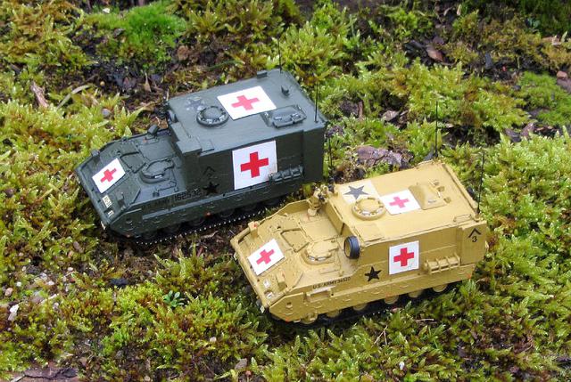 M987 Medical Tank und M2 AO AMEV USA 2003