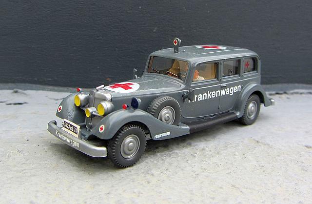 Horch 830 BL Pullmann Limousine Krankenwagen nach 1933