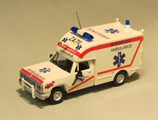 Dodge M 886 A1 4x4 priv. Rettungswagen aus Emden von 1985