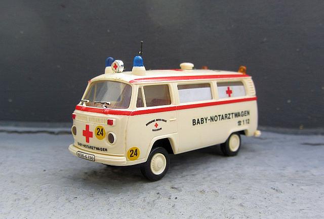 VW T2B: DRK Notfalleinsatzfahrzeug von 1974
