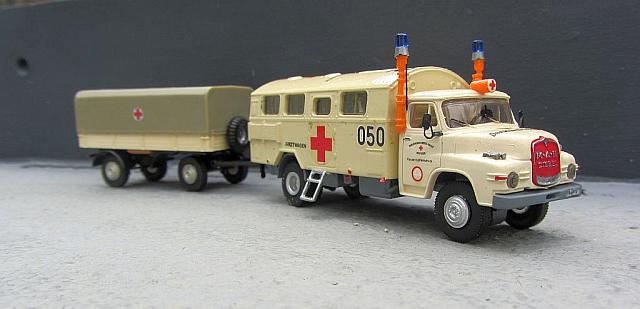 MAN Kurzhauber Ponton TYP 1570: Einsatzfahrzeug des DRK mit Lastanhänger 3,0t von 1967