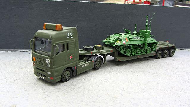 MAN Schwerlasttransporter der NATO von 2000