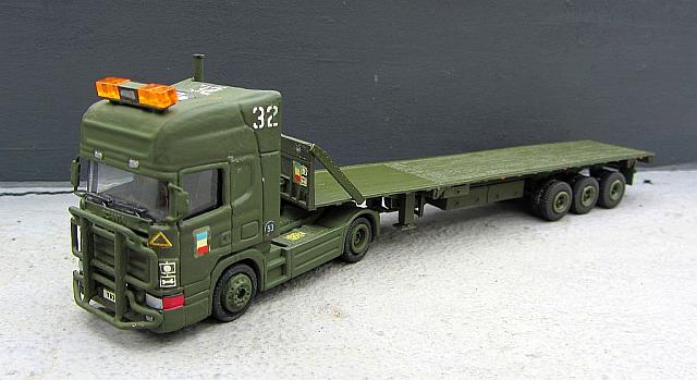 Zugmaschine SCANIA 143 H420 mit Sattelaufleger bis 50t Belgien und Nato 1995