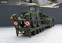 Sattelzugmaschine MAN 26.32 FS 6x6 Tieflader mit Schwerlastanhänger und Ladung