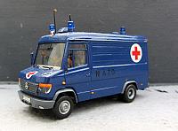 MB 614 D VARIO: Sanitätsfahrzeug vom Natohauptquatier in Brüssel 2001