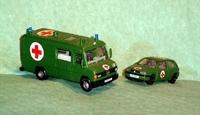 DB 609 D L Sanitätstransportfahrzeug der Bundeswehr VW Golf 3 Sanitätsfahrzeug beide von 1995