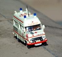 Opel Blitz B 2,0t Kastenwagen: DRK Notarztwagen von 1970