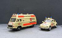 Hanomag-Henschel Kastenwagen MHD Rettungswagen und VW Käfer 1300 MHD Notarztwagen von 1974