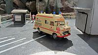 Opel Blitz B 2,0t Kastenwagen: DRK Notarztwagen von 1970